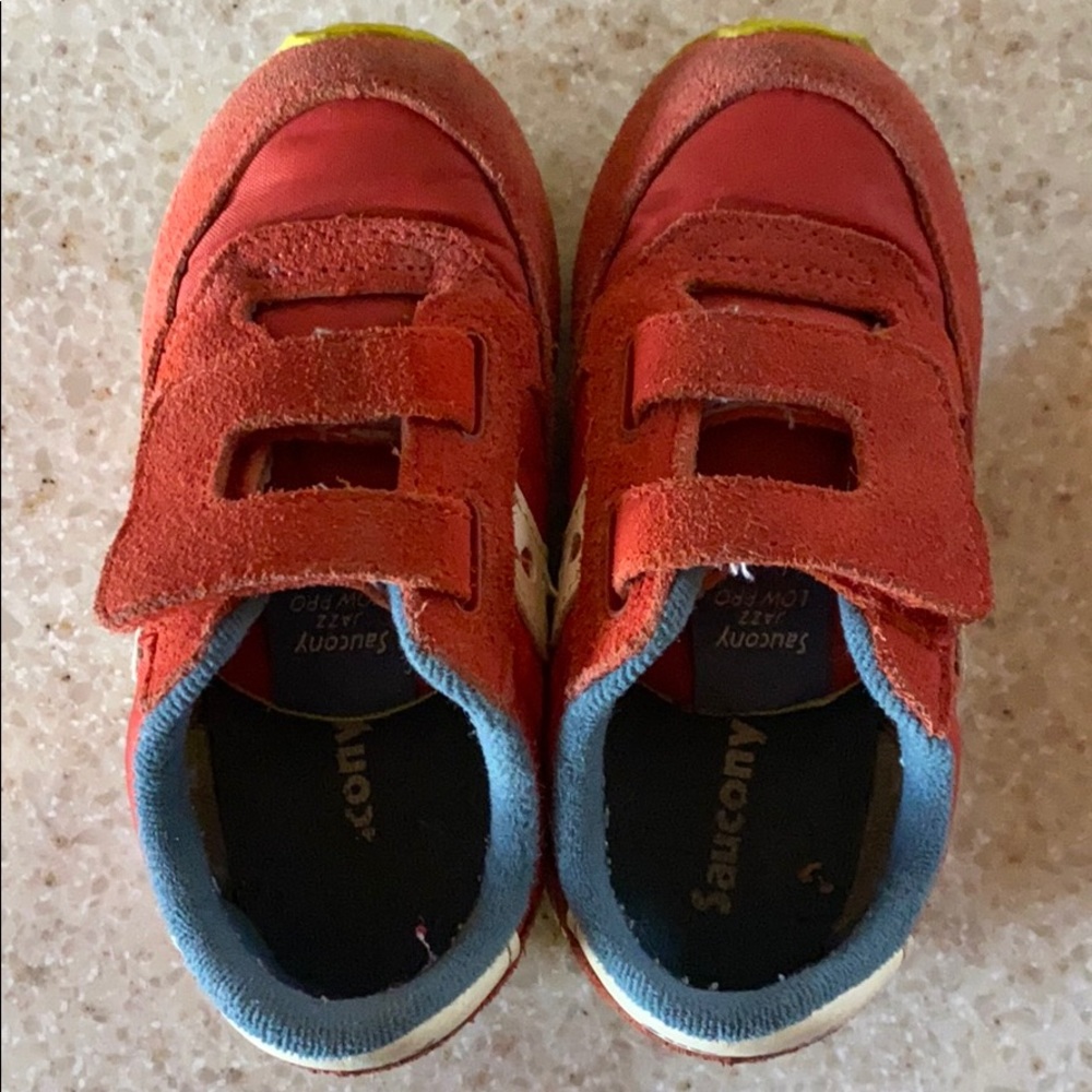 Saucony kids red sneakers